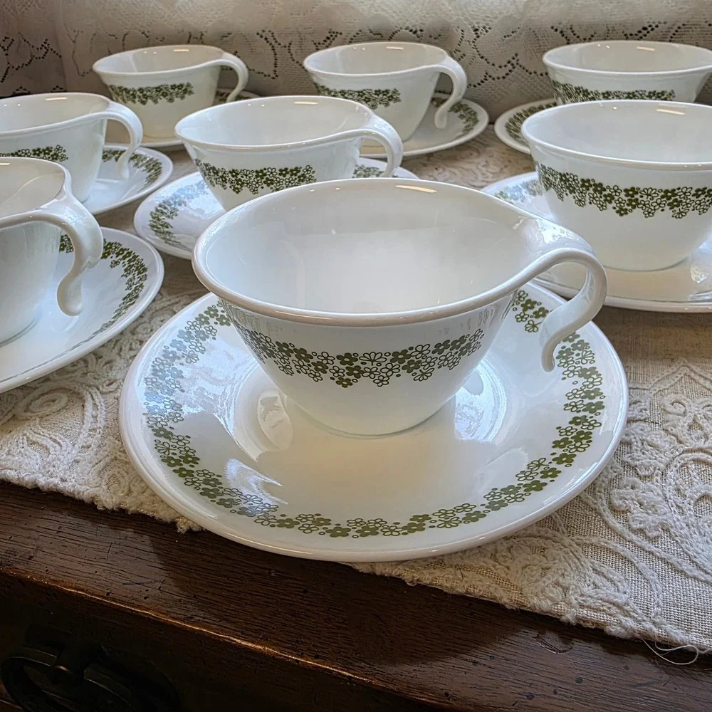 Corelle Crazy Daisy Tea Cup Saucer Set 16pc Green Spring Blossom Vintage MCM